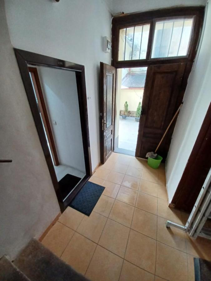 Studio Republicii Apartment Brasov Ngoại thất bức ảnh